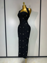 Elegant Sparkly Rhinestone Pearl Halter Backless Bodycon Bandage Long Dress 2025 Women Luxury Birthday Evening Party Gowns